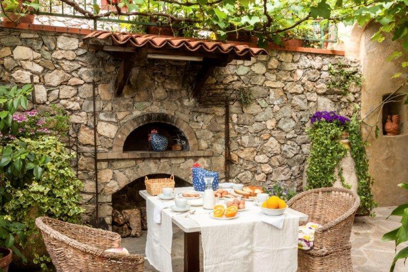 Agriturismo La Selva Hotel Finale Ligure Luaran gambar