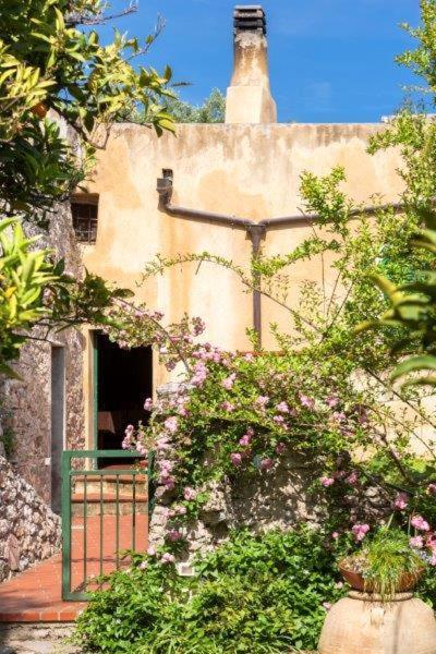 Agriturismo La Selva Hotel Finale Ligure Luaran gambar